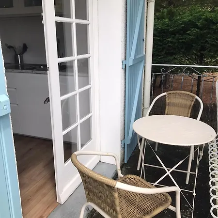 La Gimoniere * ラ・バール・ド・モン