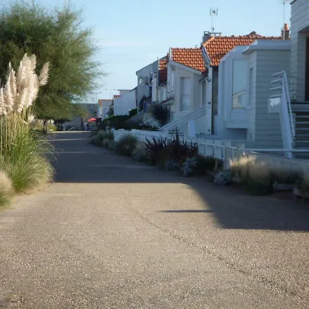 La Gimoniere アパート